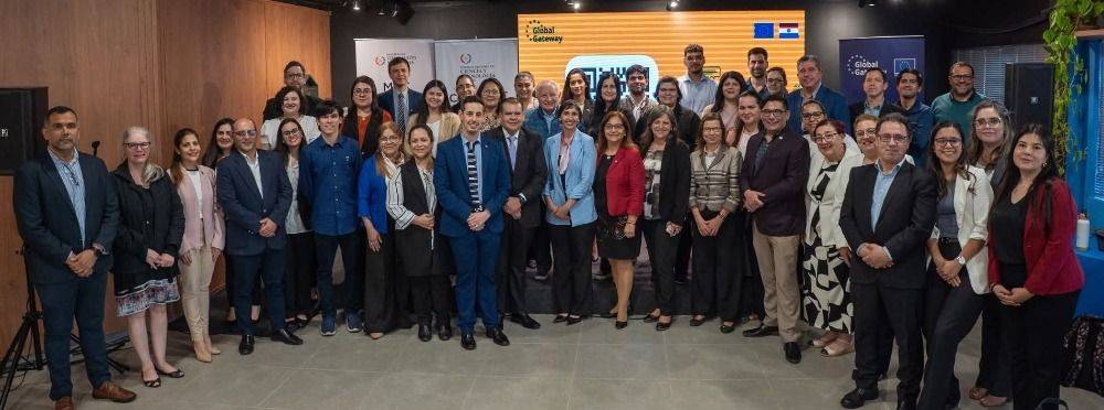 FCE-UNA presente en el evento “Puentes académicos”