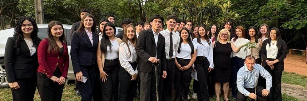 Presentación de artículos científicos de estudiantes del 2° semestre de la carrera de Contaduría Pública, Turno Noche