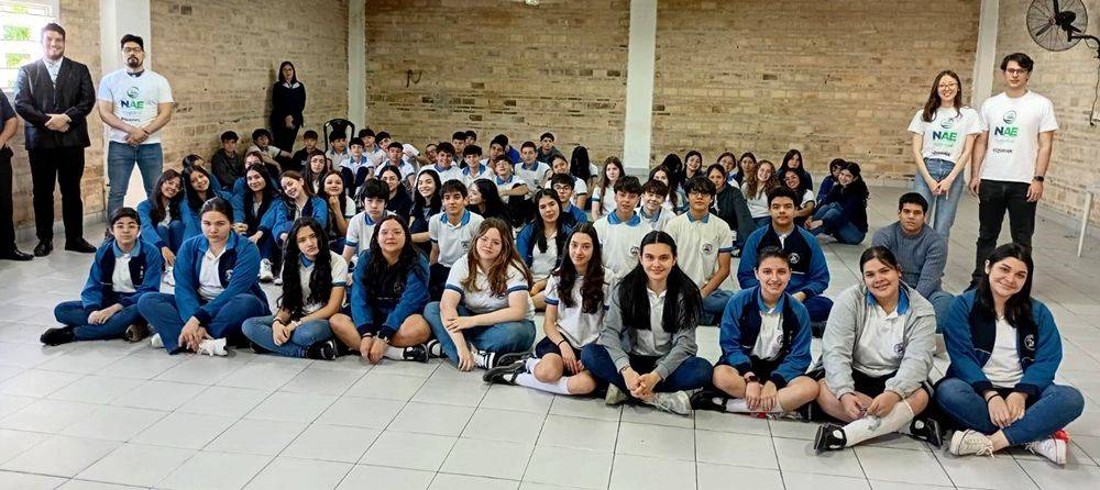 Capacitación en aspectos tributarios a la comunidad educativa de la Escuela Básica N° 4176 Privada María Auxiliadora