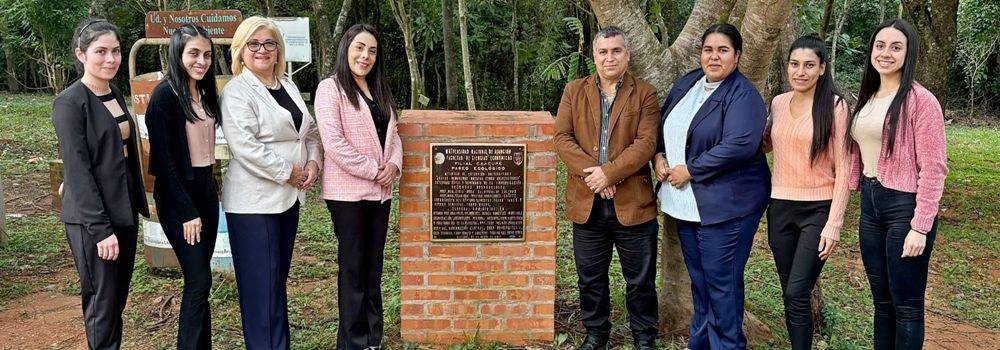 Estudiantes de la FCE UNA - Filial Caacupé presentan artículos científicos 
